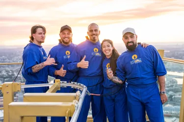 Bondi Ink SKYWALK L R Zachary Spiros Aiden Prince Christopher Moit Cristina Martinez Aaron Prego SUNSET (2)